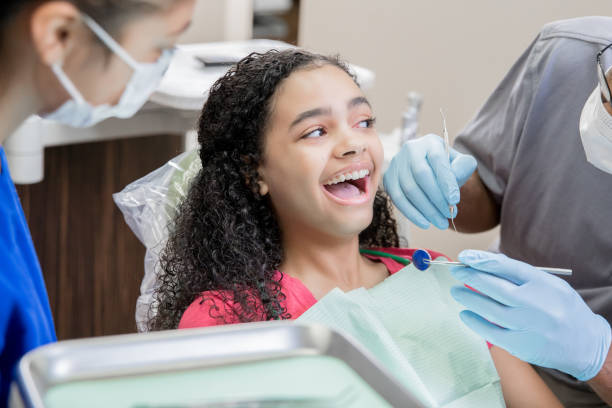 Best Broken or Chipped Tooth Repair in Little Walnut Village, NM